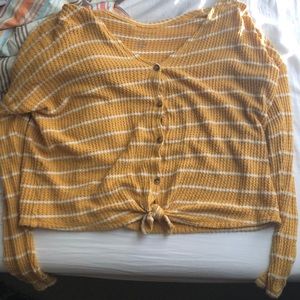 American eagle button down shirt